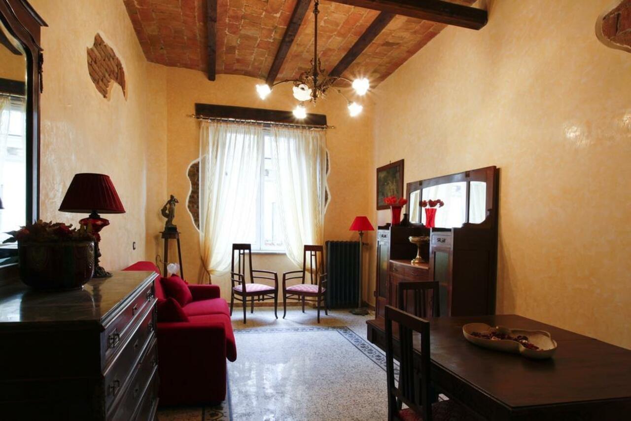 Casa Vacanza Colosseo Rome Bagian luar foto