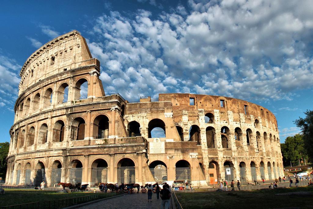 Casa Vacanza Colosseo Rome Ruang foto